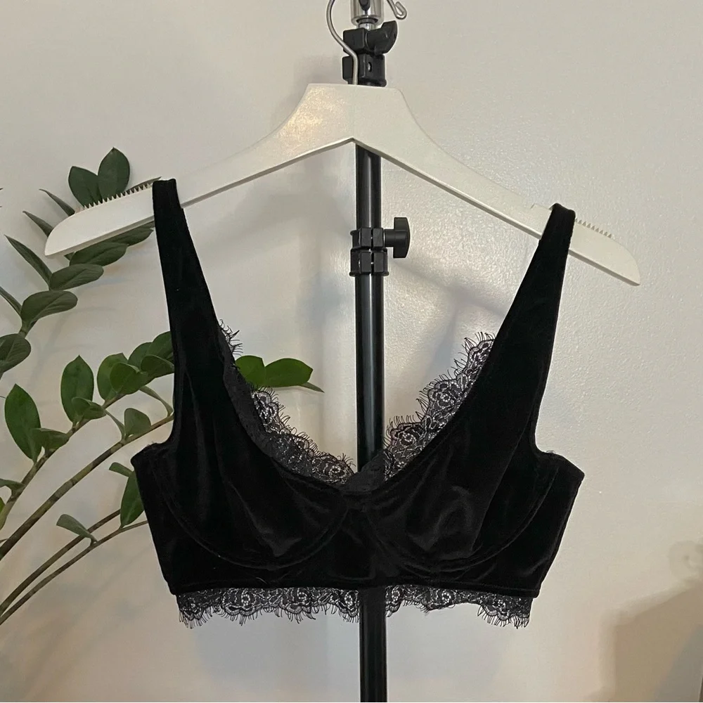 Free People Black Velvet Bra - Picture 2 of 6